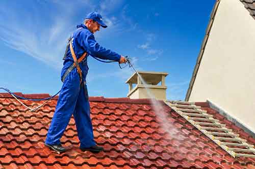 Technicien nettoyage toiture Auvergne